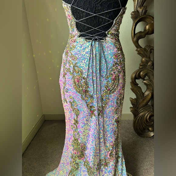 Primavera Couture Long Prom Dress - Picture 8 of 11